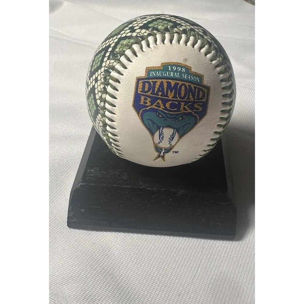 Arizona Diamondbacks Inaugural Season 1998 Snake Skin Baseball/Stand MLB